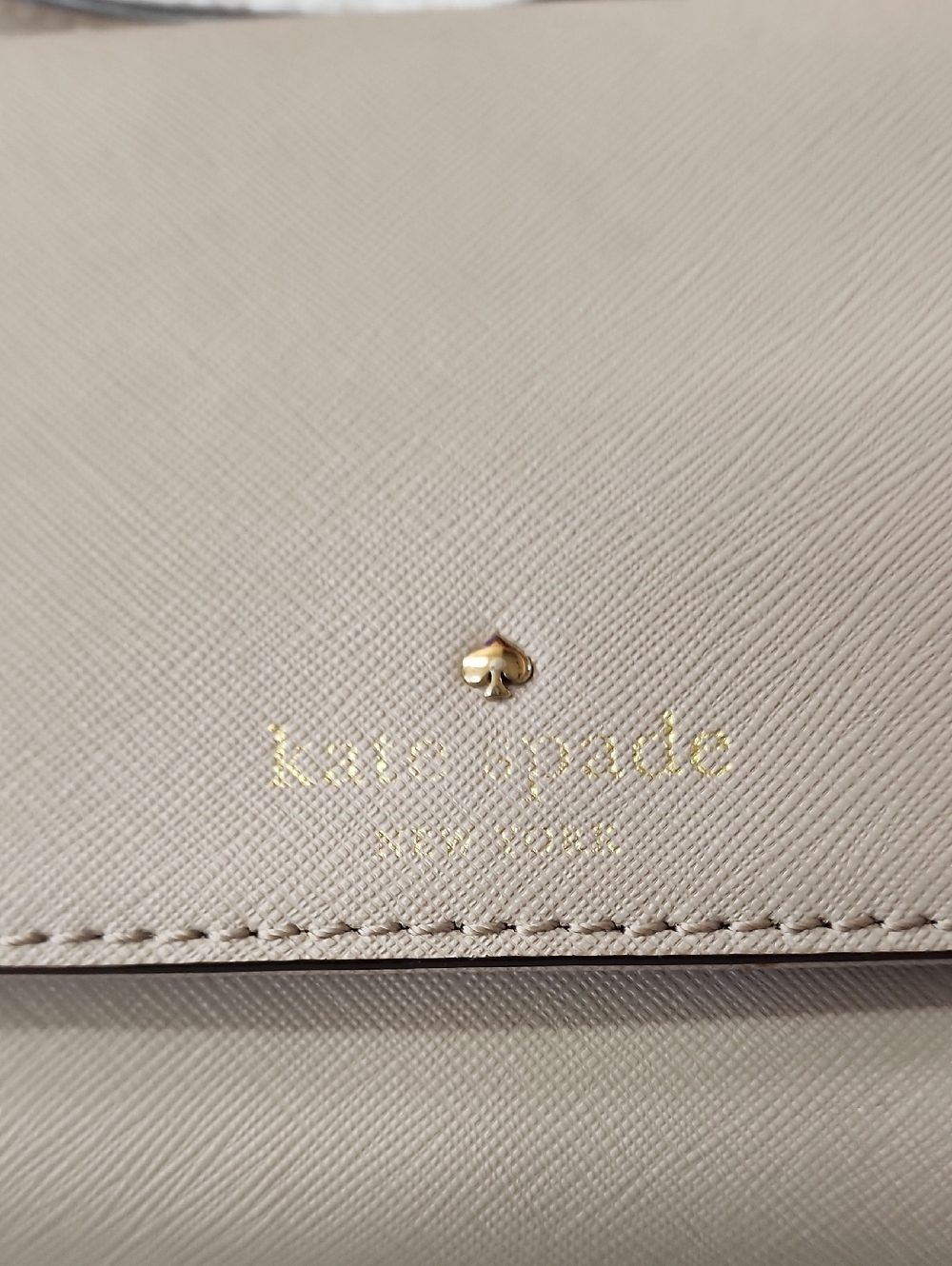 kate spade Women's Taupe Pebbled Crossbody Bag Preowned - Picture 2 of 12